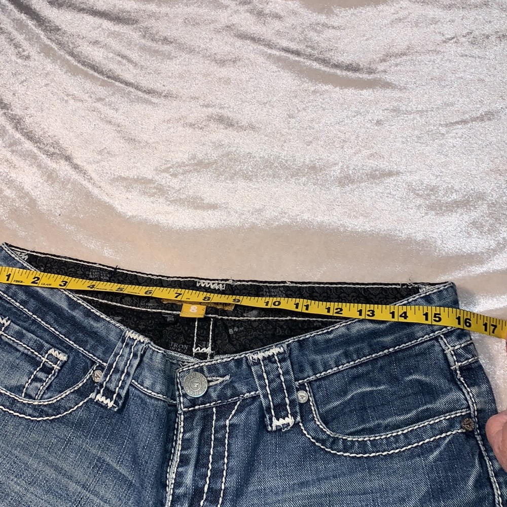Jeans - Picture 9 of 10